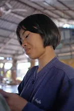 680108 สสธ.ม.ปลายช่วยกันทำชุดรีไซเคิลงานวันเด็ก กล้องเด็กถ่ายเอง 82.jpg