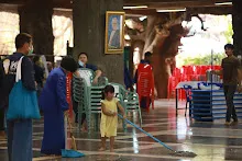 680416 รดน้ำดำหัว วันกตัญญูบูชาบรรพชน 57.JPG