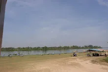 680202 สสธ.ม.3 ฝึกหัดเพาะชำต้นไม้แบบควบแน่น ไปสวนไวพลัง 334.JPG