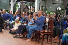 680703 เด็กสมุนพระรามนั่งรถไฟไปปฐมอโศก ร่วมงาน ๙๐ ปี ลุงจำลอง 207.jpeg