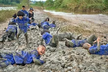 671106 กิจกรรมค่ายสมุนพระราม เล่นโคลนริมมูล153.jpg
