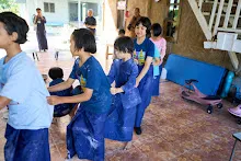 671228 สมุนพระรามเข้าค่าย เรียนการปรับปรุงพันธุ์พุทธรักษา เล่นเกมกินวิบาก พาทัวร์รถราง 199.jpg