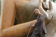 680511 ภาพโฮมแฮงขัดนำตกองค์พระพุทธธาในวันวิสาขฯ 53.jpeg