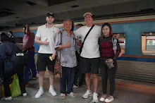 680703 เด็กสมุนพระรามนั่งรถไฟไปปฐมอโศก ร่วมงาน ๙๐ ปี ลุงจำลอง 100.jpeg