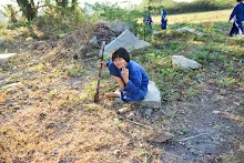 671221 เช้าสมุนพระรามดูแลสวน และขนหินทำน้ำตก บ่ายเล่นเกมกับครูโหน่ง 105.jpg