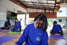 671212 สสธ.ม.4 ฝึกโยคะกับครูชมพู 10.jpg