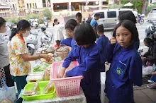680720 สมุนพระราม ฝึกพาณิชย์บุญนิยม ขายสินค้า อุทยานบุญนิยม 6-2568 389.jpeg