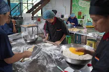 680716 ภาพทำขนมปัง ฐานงานแม่สะอาด Mothers Vegan Bakery 430.JPG