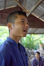 671128 วันหยุด สสธ.ม.4 สมุนพระราม ไปช่วยขนกล้าไม้ดอก จากสวนไวพลัง 62.jpg
