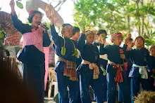 671230 สมุนพระรามแสดงร้องเพลง พิธีเปิดงานเพื่อฟ้าดิน 56.jpg