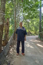 671221 สมุนพระรามพาน้องครูตุ๊กเยี่ยมสวนไวพลัง 48.jpg