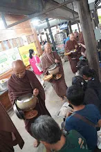 680720 สมุนพระราม ฝึกพาณิชย์บุญนิยม ขายสินค้า อุทยานบุญนิยม 6-2568 205.jpeg
