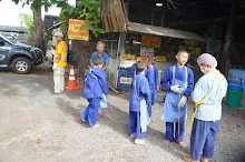 680629 สมุนพระราม ฝึกพาณิชย์บุญนิยม ขายสินค้า อุทยานบุญนิยม 4-2568 206.jpeg