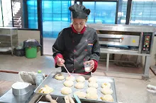 680716 ภาพทำขนมปัง ฐานงานแม่สะอาด Mothers Vegan Bakery 128.JPG
