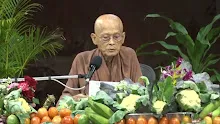 สื่อธรรมะพ่อครู ตอน ตอบปัญหาเอกีภาวะประชาธิปไตยโลกุตระ.mp4