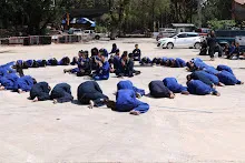 680411 กิจกรรมบูมส่งรุ่นพี่ม.6 ปี3 บ้านราช  84.jpeg