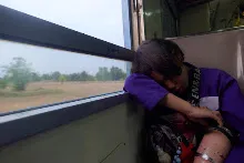 690225 สสธ ม1 เดินทางรถไฟไปปฐมอโศก 27.JPG