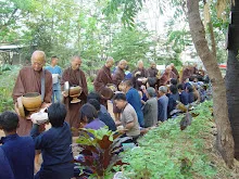 พท+สมณะบิณฑ์ที่งานชุมนุม (55).JPG
