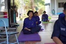 680109 สสธ.ม.4 ฝนเมล็ดพุทธรักษา ฝึกโยคะ สมุนพระรามชายช่วยร่อนทรายทำน้ำตก สวนน่ารัก 40.jpg