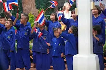 680703 เด็กสมุนพระรามนั่งรถไฟไปปฐมอโศก ร่วมงาน ๙๐ ปี ลุงจำลอง 222.jpeg