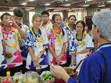 680529 อบรมนักเรียน รร.ขวาวใหญ่วิทยา เรียนรู้การทำอาหารมังสวิรัติ เมนูส้มตำ 44.jpeg