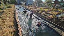 671130 สมุนพระรามเล่นน้ำคลองไส้ไก่เย็น 4.jpg