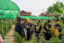 680329 นศ.ม.มหิดล คณะสาธารณสุขศาสตร์ ปี2 เยี่ยมชมดูงานสวนครอบครัวน่ารัก 109.jpg