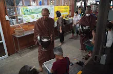 680629 สมุนพระราม ฝึกพาณิชย์บุญนิยม ขายสินค้า อุทยานบุญนิยม 4-2568 76.jpeg