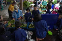 680720 สมุนพระราม ฝึกพาณิชย์บุญนิยม ขายสินค้า อุทยานบุญนิยม 6-2568 110.JPG