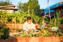 671221 เช้าสมุนพระรามดูแลสวน และขนหินทำน้ำตก บ่ายเล่นเกมกับครูโหน่ง 37.jpg