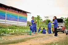 680224 วันบวร ชาวชุมชนสีแดง และ นร.ม.1 ปลูกหัวไชเท้า 99.jpg