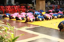 680529 อบรมนักเรียน รร.ขวาวใหญ่วิทยา ทำวัตรเช้า 18.JPG