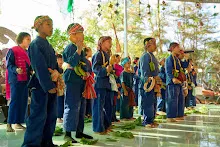 671230 สมุนพระรามแสดงร้องเพลง พิธีเปิดงานเพื่อฟ้าดิน คนมาดูงาน ทำ5ส ทำสวนบ่าย 163.jpg