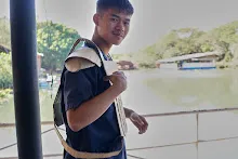 680108 สสธ.ม.ปลายช่วยกันทำชุดรีไซเคิลงานวันเด็ก กล้องเด็กถ่ายเอง 49.jpg