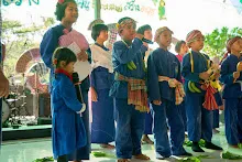 671230 สมุนพระรามแสดงร้องเพลง พิธีเปิดงานเพื่อฟ้าดิน คนมาดูงาน ทำ5ส ทำสวนบ่าย 173.jpg