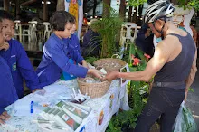 680615 สมุนพระราม ฝึกพาณิชย์บุญนิยม ขายสินค้า อุทยานบุญนิยม 3-2568 49.JPG