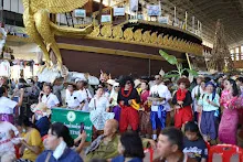 671229 ขบวนแห่พืชพันธุ์ธัญญาหารในงานเพื่อฟ้าดิน 187.JPG