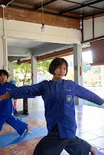 671219 สสธ.ม.4 ฝึกโยคะกับครูชมพู 54.jpg