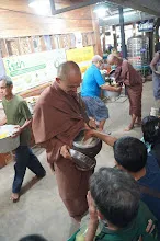 680720 สมุนพระราม ฝึกพาณิชย์บุญนิยม ขายสินค้า อุทยานบุญนิยม 6-2568 218.JPG