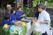 680629 สมุนพระราม ฝึกพาณิชย์บุญนิยม ขายสินค้า อุทยานบุญนิยม 4-2568 15.jpeg