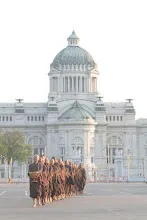 บิณฑ์หน้าลานพระรูป (13).JPG