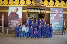 671228 สมุนพระรามเข้าค่าย เรียนการปรับปรุงพันธุ์พุทธรักษา เล่นเกมกินวิบาก พาทัวร์รถราง 365.jpg