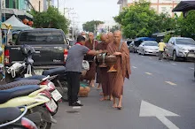 680629 สมุนพระราม ฝึกพาณิชย์บุญนิยม ขายสินค้า อุทยานบุญนิยม 4-2568 485.jpeg
