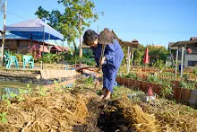 671227 สมุนพระรามเข้าค่าย งาน ว.บบบ. วันแรก ทำสวน ทำครัว 57.jpg