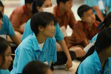 680528 อบรมนักเรียน รร.ขวาวใหญ่วิทยา ชมคลิปชีวิตร่ำให้ คลิปแนะนำชุมชน 22.JPG