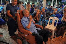 680703 เด็กสมุนพระรามนั่งรถไฟไปปฐมอโศก ร่วมงาน ๙๐ ปี ลุงจำลอง 249.jpeg