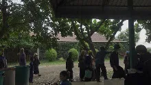 690306 สสธ ม1  ร่วมงานพุทธา ไปเนินพอกิน 1.JPG