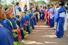 671230 สมุนพระรามแสดงร้องเพลง พิธีเปิดงานเพื่อฟ้าดิน คนมาดูงาน ทำ5ส ทำสวนบ่าย 106.jpg