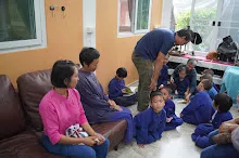 680628 เด็กสมุนพระรามร่วมทำบุญขึ้นบ้านใหม่ ญาติน้องบัว บ้านคำกลาง 56.jpeg