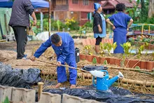 671214 สมุนพระรามทำสวนเช้า พบคณะสมณะเพาะพุทธมาเยี่ยมสวน 101.jpeg